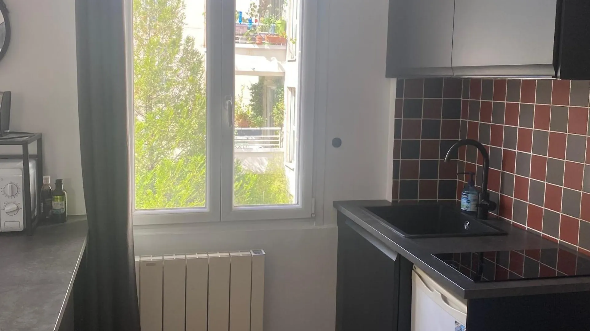 Studio Au Coeur De Montmartre *